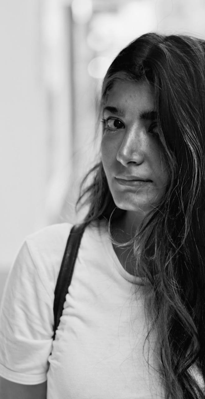 Portrait of Mahsa Esfandiar